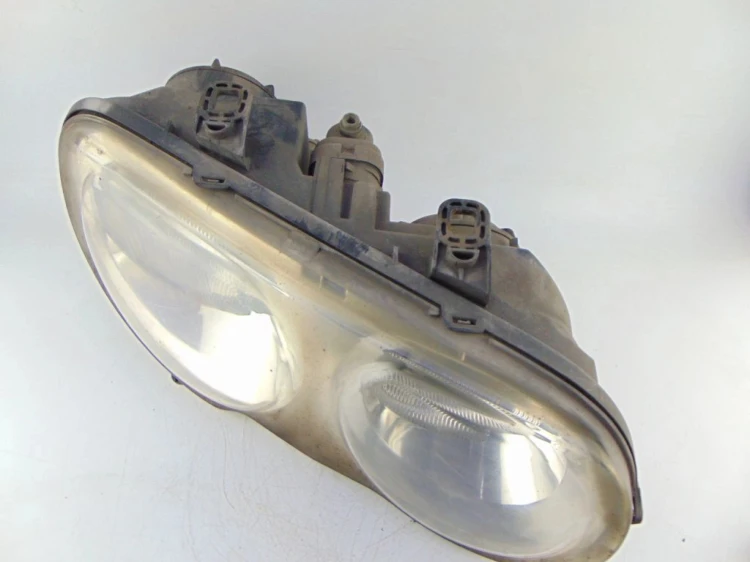 LAMPA PRAWY PRZÓD ROVER 25 1.4 BENZ