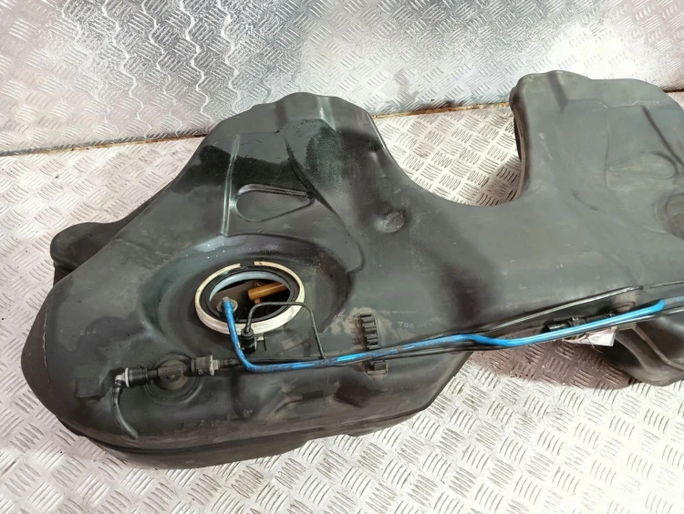 ZBIORNIK PALIWA BAK BMW E65 LIFT (2005-2008) 3.0 D 231KM 6760536