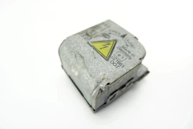 STARTER CEWKA XENON AUDI A8 D3(2002-2009) 3.0 V6 TDI 233KM 5DD008319-50