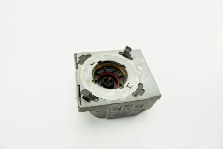 STARTER CEWKA XENON AUDI A8 D3(2002-2009) 3.0 V6 TDI 233KM 5DD008319-50