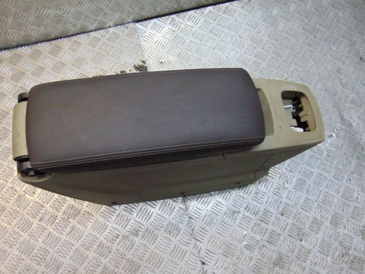 PODŁOKIETNIK RENAULT SCENIC III (2009-2013) 1.6 16V