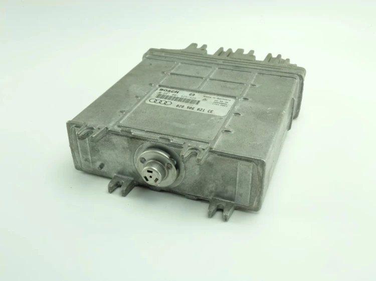 KOMPUTER STEROWNIK SILNIKA AUDI A4 B5 (1994 – 2001) 1.9 TDI 0281001425
