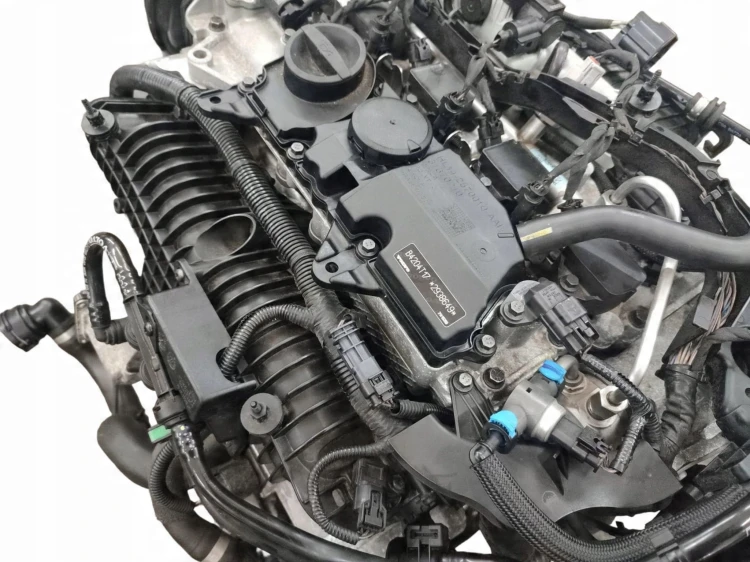 SILNIK KOMPLETNY VOLVO V40 II LIFT (2016-2019) 2.0 T2 122KM B4204T17