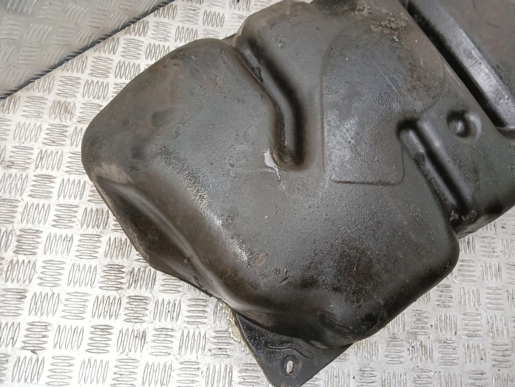ZBIORNIK PALIWA BAK TOYOTA YARIS II (2005-2009) 1.4 D4D 90KM 77100-0D100