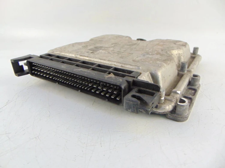 KOMPUTER STEROWNIK SILNIKA PEUGEOT 206 (1998-2002) 2.0 HDI 9641606980