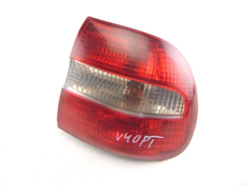 LAMPA PRAWY TYŁ VOLVO V40 I (1995-2004) 1.8 122KM