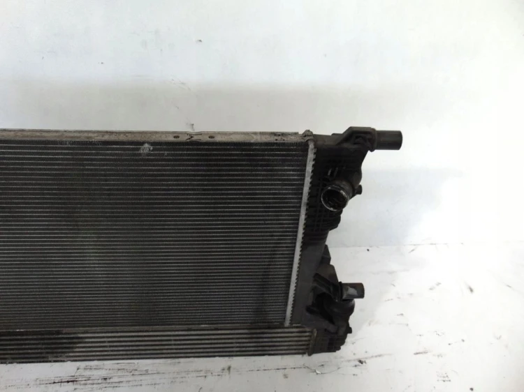 CHŁODNICA WODY INTERCOOLER RENAULT SCENIC III (2009-2013)