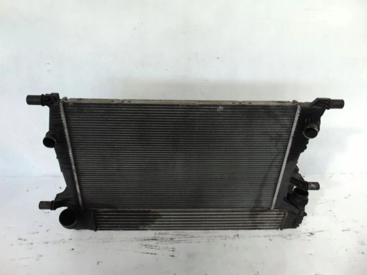 CHŁODNICA WODY INTERCOOLER RENAULT SCENIC III (2009-2013)