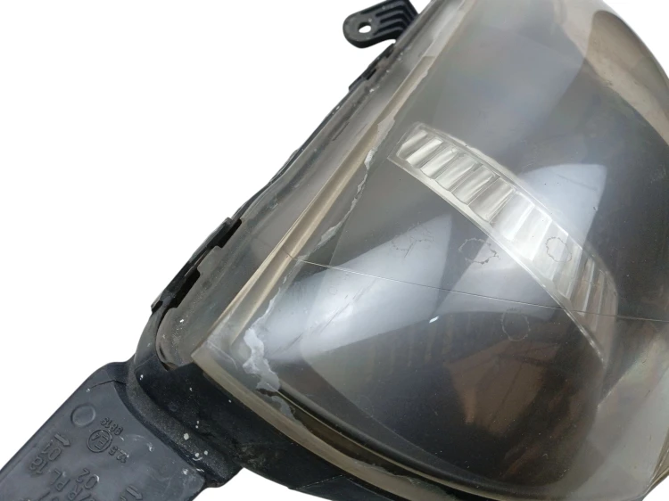 LAMPA PRAWY PRZÓD HONDA JAZZ II (2002-2004) 1.4 83KM