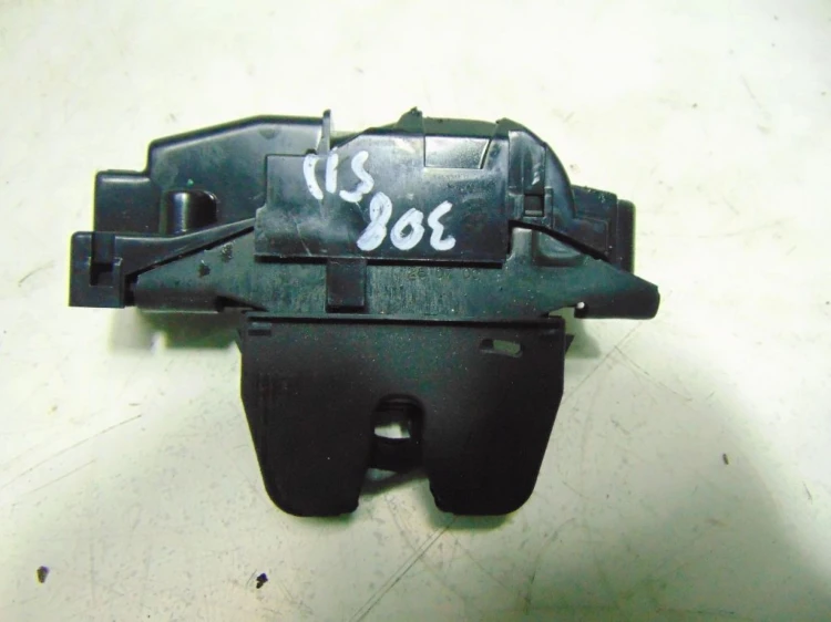 ZAMEK KLAPY BAGAŻNIKA PEUGEOT 308 T7 (2007-2013) 1.6 HDI 9660403880