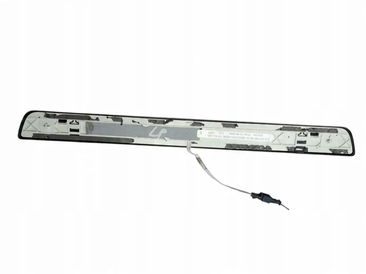 NAKŁADKI PROGOWE WEWNĘTRZNE KOMPLET MERCEDES EQA H243 LIFT (2024-) 250+ 190