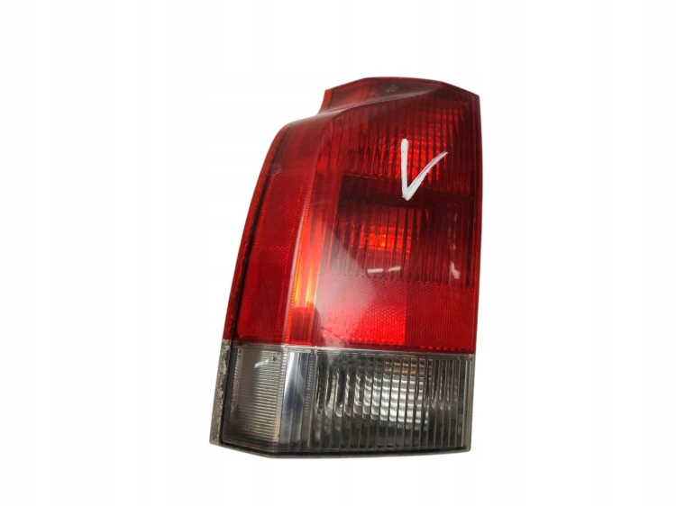 LAMPA LEWY TYŁ VOLVO V70 II (2000-2005) 2.4 D 130KM 9154497