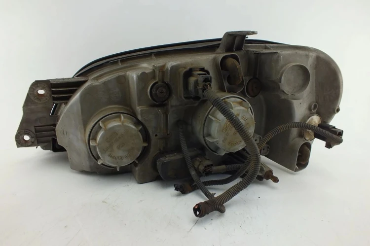 LAMPA PRAWY PRZÓD KIA CARNIVAL 2.9CRDI