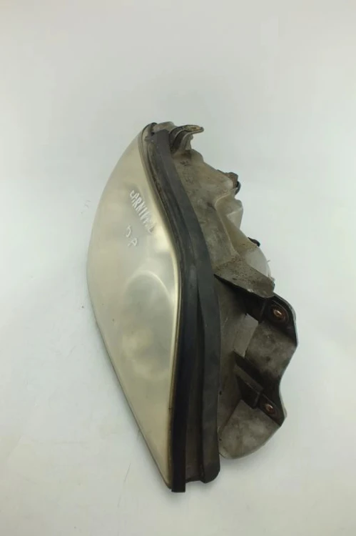 LAMPA PRAWY PRZÓD KIA CARNIVAL 2.9CRDI