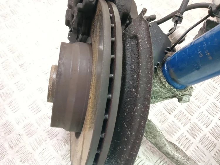 ZWROTNICA AMORTYZATOR PRAWY PRZÓD BMW F30 LIFT (2015-2018) 3.0 D 258KM