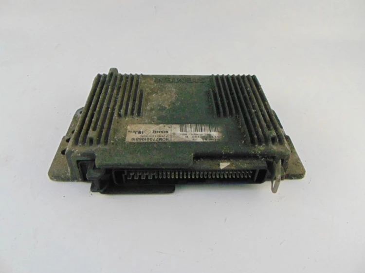 KOMPUTER STEROWNIK SILNIKA RENAULT LAGUNA I LIFT 2.0 16V 7700105819 S113722