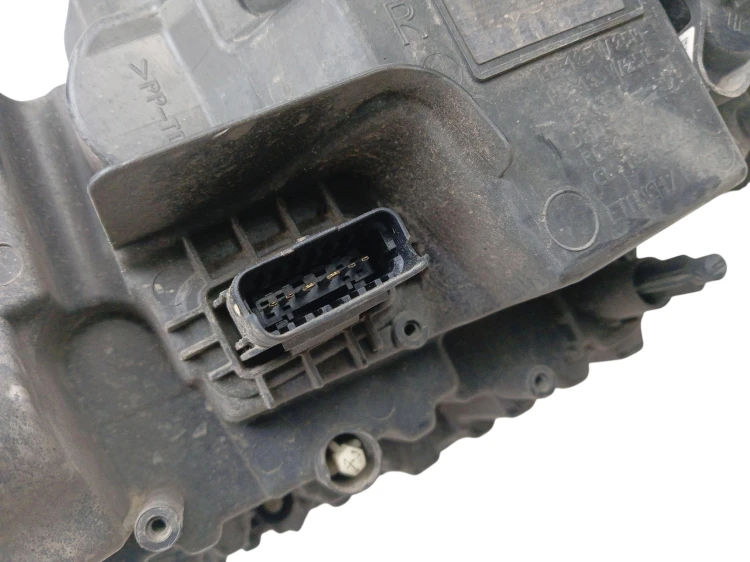 LAMPA PRAWY PRZÓD PEUGEOT 508 II (2018-2023) 2.0 BlueHDI 177KM 9839014080