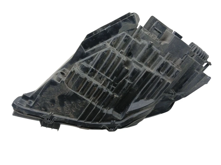 LAMPA PRAWY PRZÓD PEUGEOT 508 II (2018-2023) 2.0 BlueHDI 177KM 9839014080
