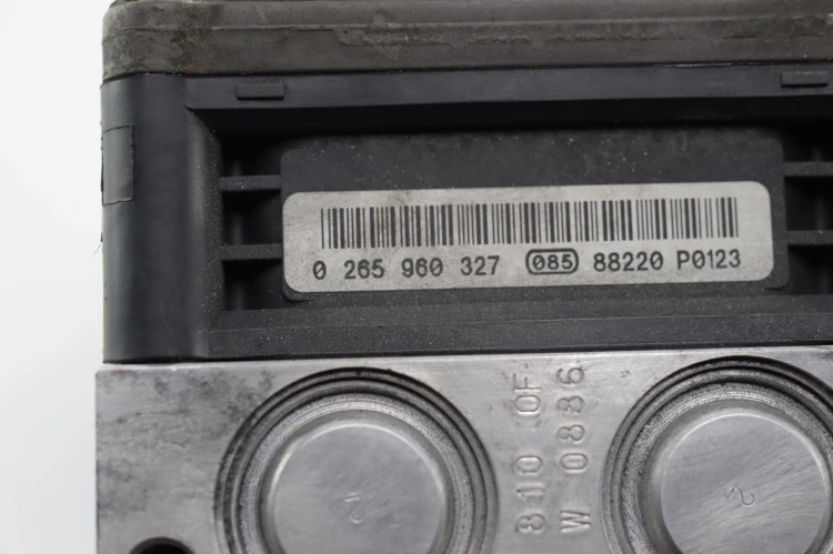 POMPA ABS BMW E60 LIFT(2007-2010) 2.0 D N47D20C 177KM 6783360-02