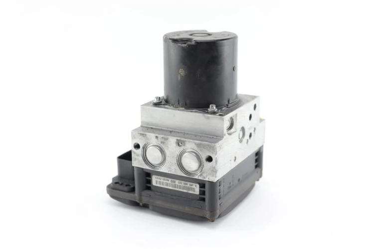 POMPA ABS BMW E60 LIFT(2007-2010) 2.0 D N47D20C 177KM 6783360-02
