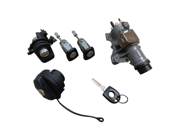 WKŁADKA ZAMKA KLAPY KLUCZ VOLKSWAGEN FOX (2005-2011) 1.2 6V 54KM 4B0905851