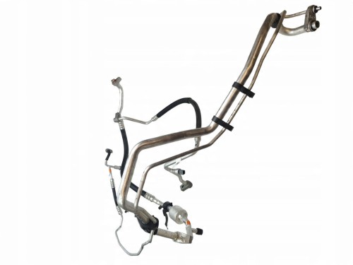 PRZEWODY KLIMATYZACJI FORD FOCUS MK4 LIFT (2021-2025) 1.0 EcoBoost 155KM