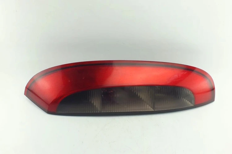 LAMPA PRAWY TYŁ OPEL CORSA C 1.0 12V 09114337