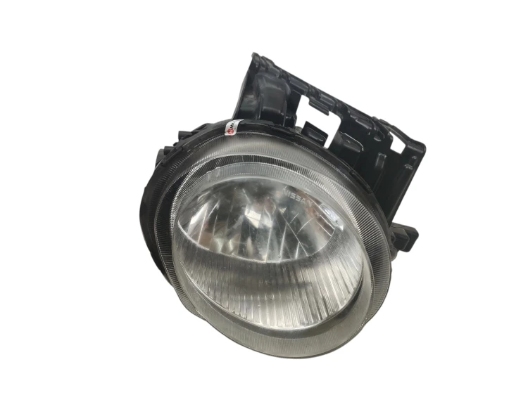 LAMPA PRAWY PRZÓD NISSAN JUKE I F15 (2010-2014) 1.6 16V 117KM