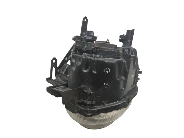 LAMPA PRAWY PRZÓD NISSAN JUKE I F15 (2010-2014) 1.6 16V 117KM
