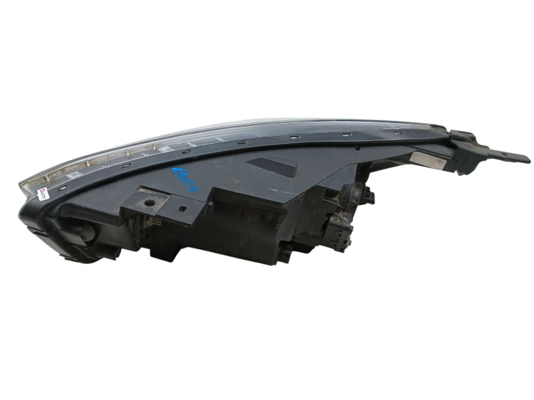 LAMPA PRAWY PRZÓD KIA RIO IV (2017-2020) 1.2 16V 84KM 92102-H8