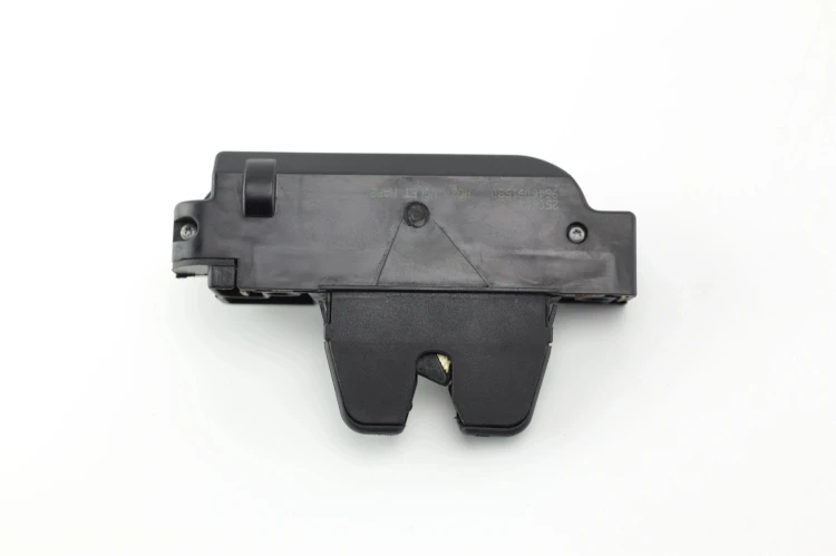ZAMEK KLAPY BAGAŻNIKA CITROEN C3 I (2002-2005) 1.4 8V 9646091580