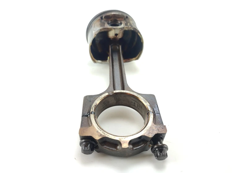 TŁOK KORBOWÓD FORD MONDEO MK3 (2000-2003) 1.8 16V 125KM