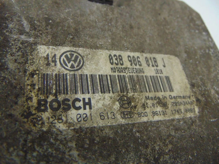 ZESTAW STARTOWY VOLKSWAGEN GOLF IV 1.9 TDI 038906018J