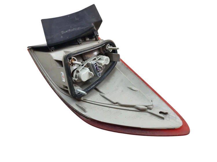 LAMPA LEWY TYŁ FORD MONDEO MK4 (2007-2010) 2.2 TDCI 175KM 7S71-13405-B