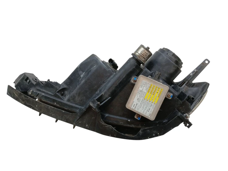 LAMPA PRAWY PRZÓD MAZDA 3 I BK (2003-2006) 2.0 16V 150KM