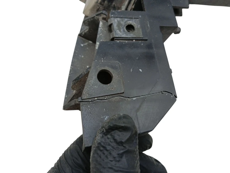 LAMPA PRAWY PRZÓD MAZDA 3 I BK (2003-2006) 2.0 16V 150KM
