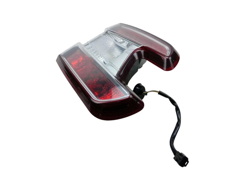 LAMPA LEWY TYŁ W KLAPE RENAULT MEGANE III (2008-2011) 1.5 DCI 110KM 2655500