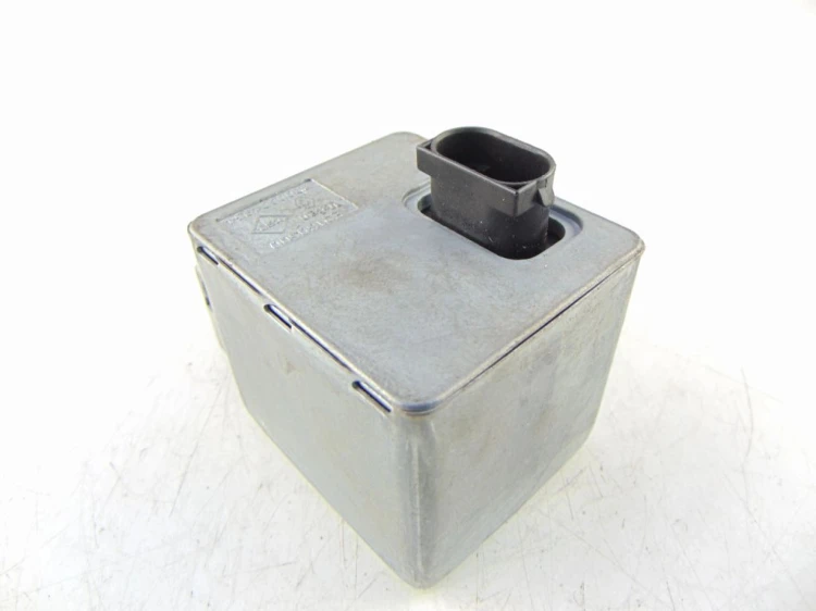 RYGIEL BLOKADA KOLUMNY RENAULT LAGUNA III (2007-) 2.0 DCI 8200604934