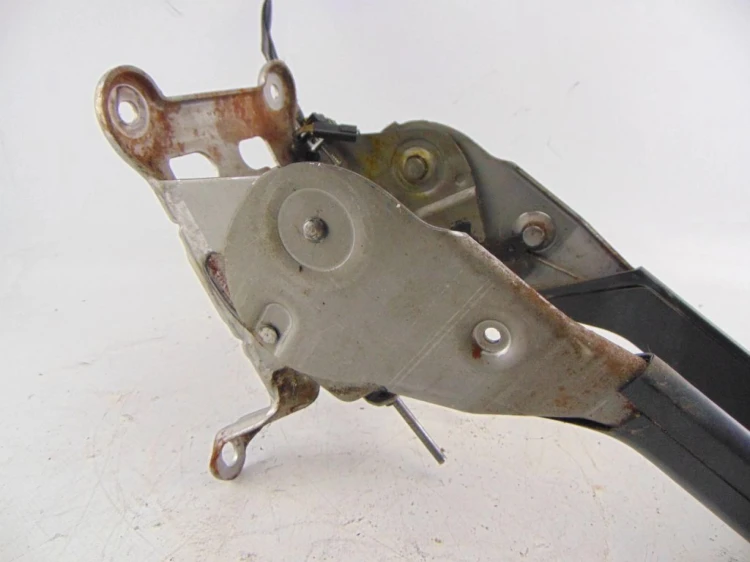 DŹWIGNIA HAMULCA RĘCZNEGO RENAULT MEGANE II (2002-2005) 8200273003
