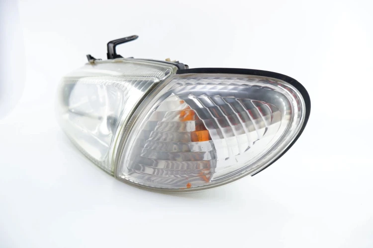 LAMPA LEWY PRZÓD NISSAN ALMERA N16(2000-2006) 1.5 DCI
