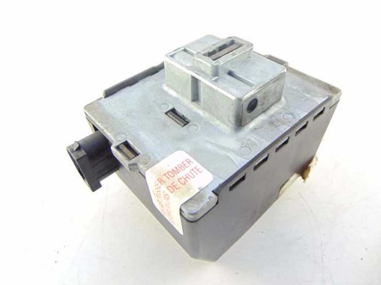 RYGIEL BLOKADA KOLUMNY RENAULT LAGUNA II (2001-2005) 8200020613