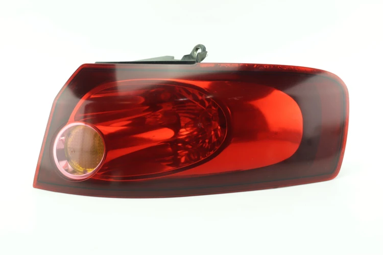 LAMPA PRAWY TYŁ FIAT CROMA LIFT (2007-2011)