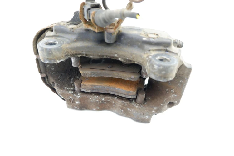 ZACISK HAMULCOWY PRAWY TYŁ PORSCHE CAYENNE I (2002-2007) 3.2 V6