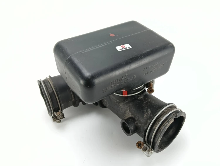RURA DOLOT POWIETRZA TOYOTA RAV4 I LIFT (1998-2000) 2.0 129KM 17893-74330
