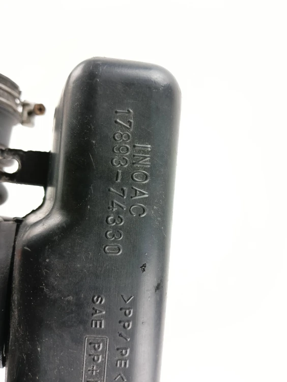 RURA DOLOT POWIETRZA TOYOTA RAV4 I LIFT (1998-2000) 2.0 129KM 17893-74330