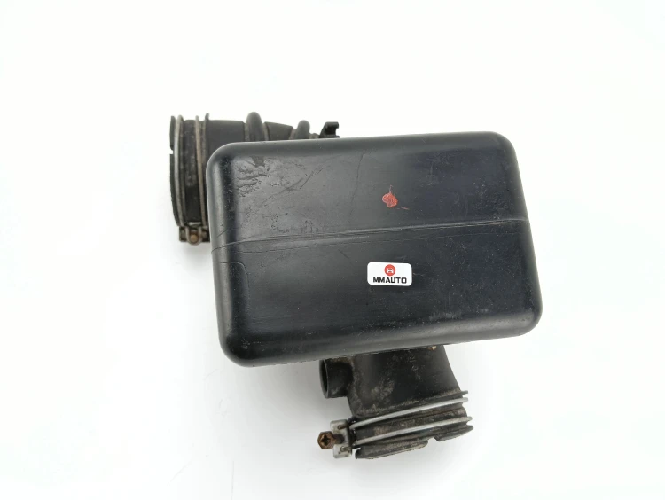 RURA DOLOT POWIETRZA TOYOTA RAV4 I LIFT (1998-2000) 2.0 129KM 17893-74330
