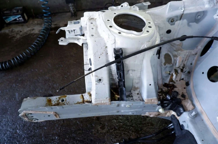 PODŁUŻNICA PRAWA BMW F40 (2019-) 1.5 D 116KM