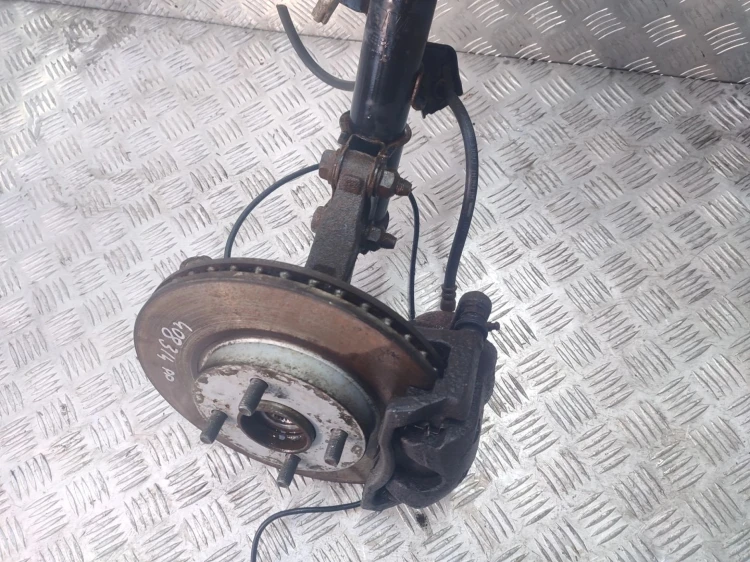 ZWROTNICA AMORTYZATOR PRAWY PRZÓD NISSAN MICRA K13 (2010-2013) 1.2 80KM