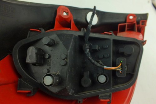 LAMPA PRAWY TYŁ RENAULT CLIO III (2005-2009) 1.6 16V
