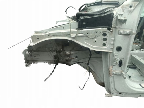 PODŁUŻNICA LEWA VOLVO XC40 (2017-2022) 1.5 T3 163KM